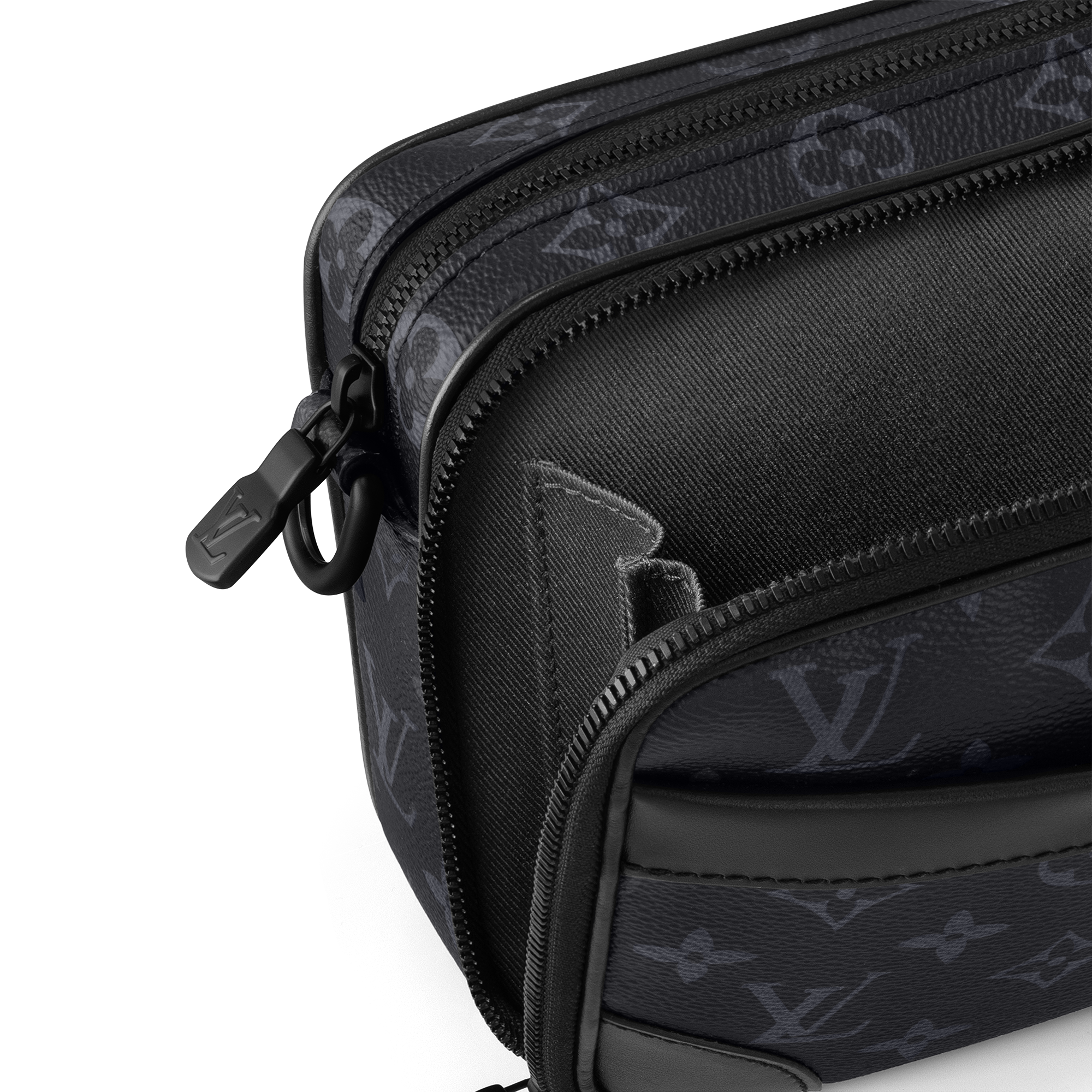 Túi Alpha Messenger Monogram Eclipse in Đồ Nam