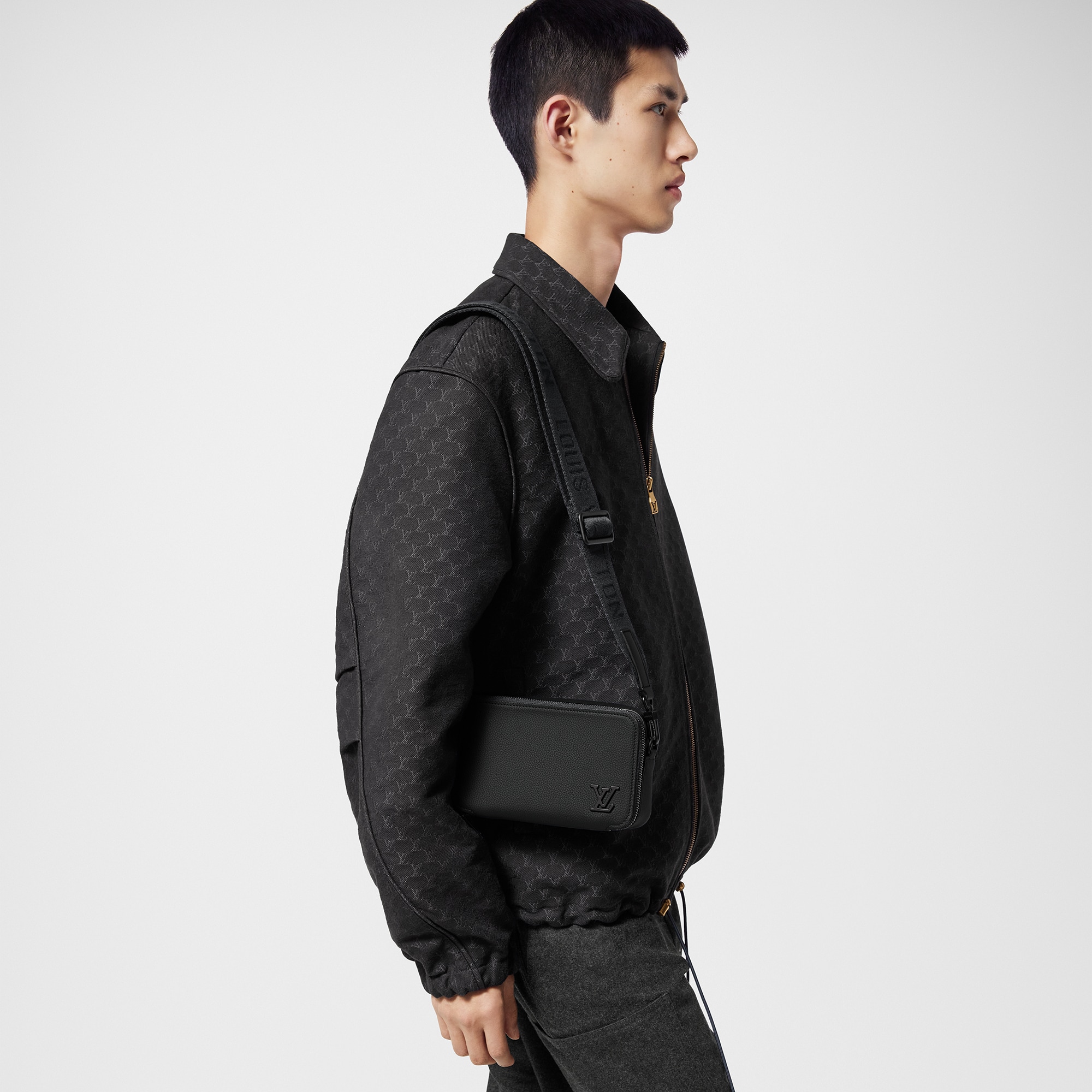 Túi Alpha LV Aerogram in Sản phẩm mới