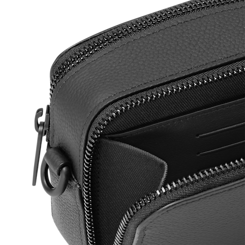 Túi Alpha LV Aerogram in Sản phẩm mới's Holiday Men's Selection collections by Louis Vuitton (Thu phóng sản phẩm)