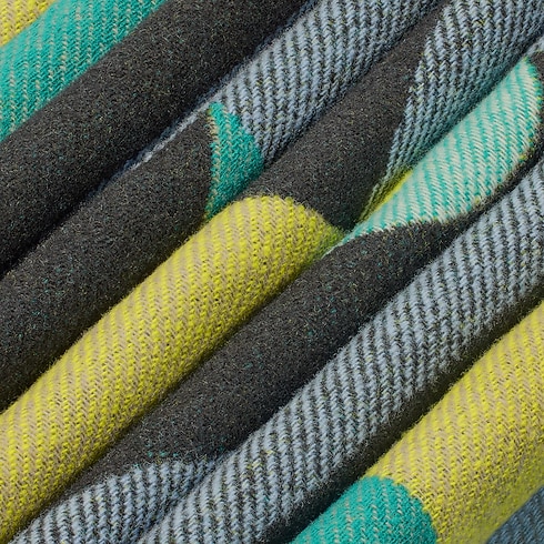 Chăn Phủ Animali Fantastici Fish in Rương, Phụ kiện du lịch và Trang trí nội thất's Trang trí nội thất và Nghệ thuật không gian phòng ăn Đồ dệt may khác collections by Louis Vuitton (Thu phóng sản phẩm)