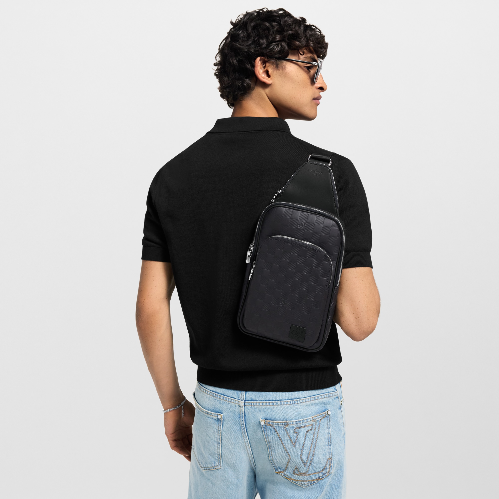 Túi Đeo Chéo Avenue NM Damier Infini in Đồ Nam