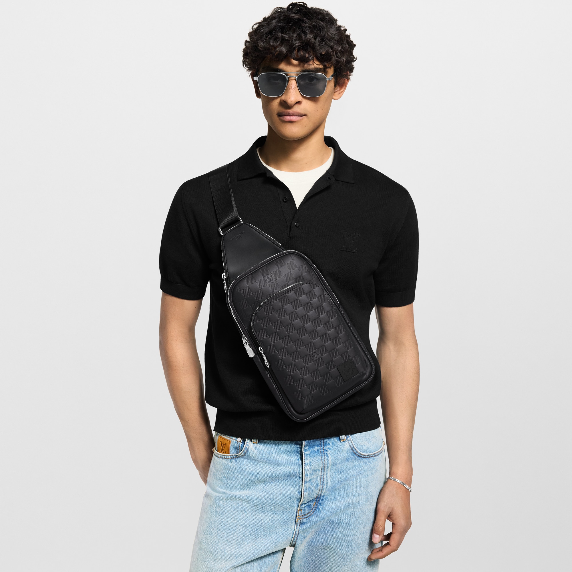 Túi Đeo Chéo Avenue NM Damier Infini in Đồ Nam