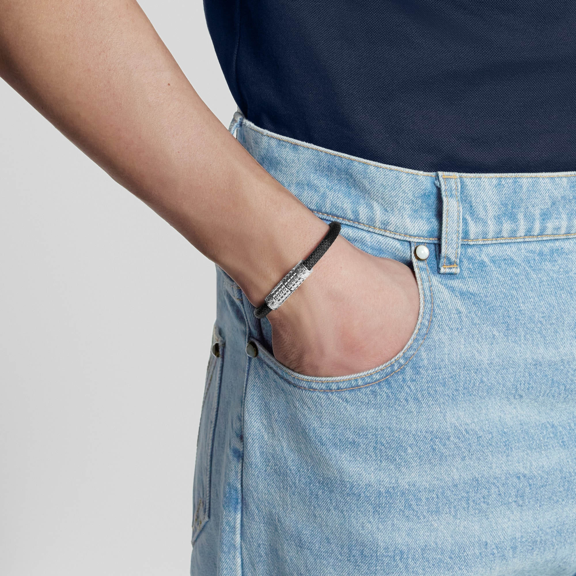 Vòng Tay Digit Damier Graphite in Đồ Nam