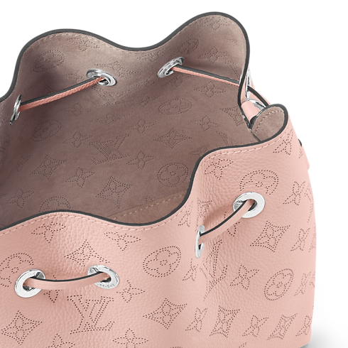 Túi Bella Mahina in Túi và Phụ kiện bằng da's Túi xách nữ Túi mới nhất collections by Louis Vuitton (Thu phóng sản phẩm)