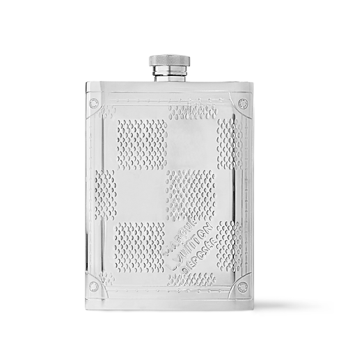 Bình Bill Flask in Rương, Phụ kiện du lịch và Trang trí nội thất's Thể thao và Phong cách sống Bộ sưu tập Phong cách sống và Vivienne collections by Louis Vuitton (Thu phóng sản phẩm)