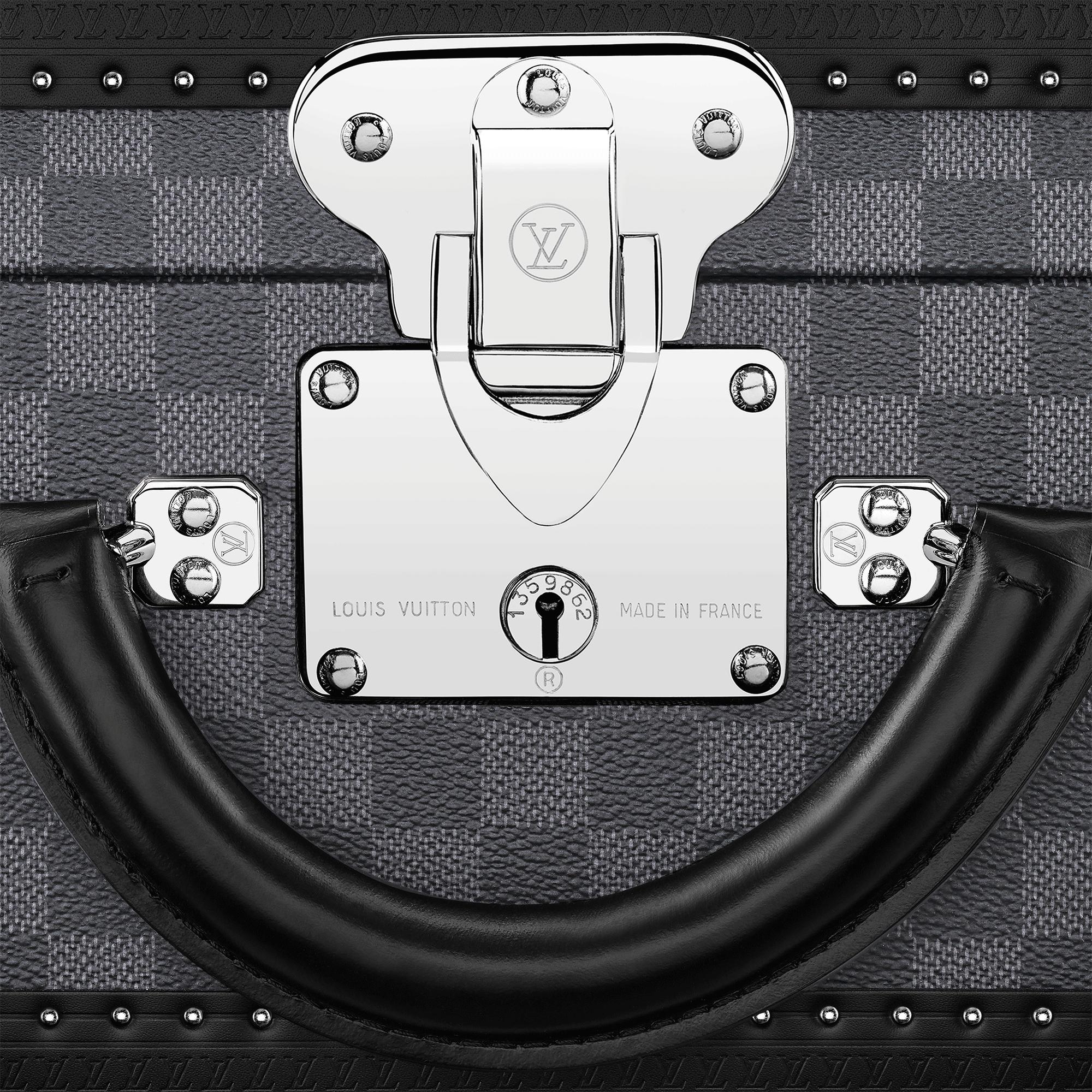 Bisten 65 Damier Graphite Canvas in Đồ Nam