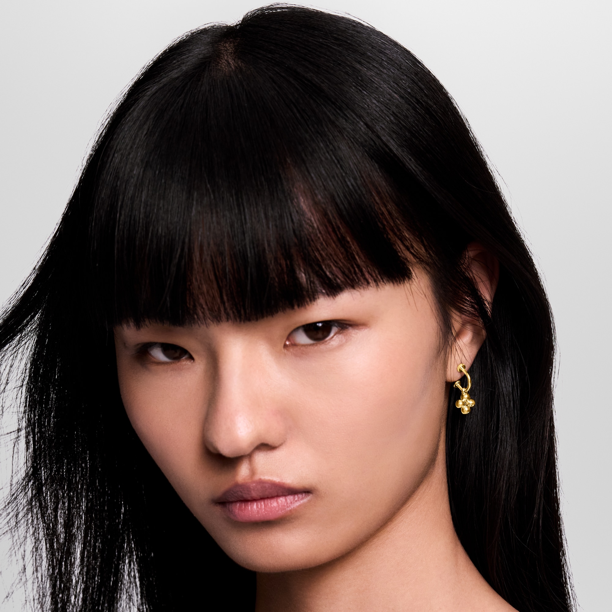 Khuyên Tai Blooming . in Đồ Nữ