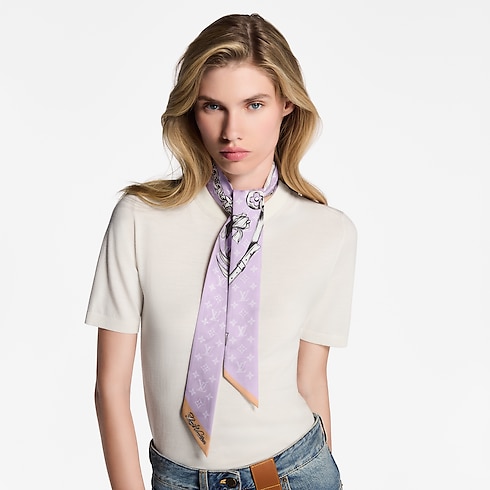 Khăn Lụa Blooming Monogram BB . in Đồ Nữ's Phụ kiện Khăn lụa collections by Louis Vuitton (Thu phóng sản phẩm)