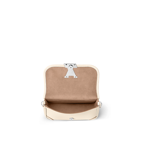 Túi Buci Epi in Đồ Nữ's Túi Tất cả Túi collections by Louis Vuitton (Thu phóng sản phẩm)