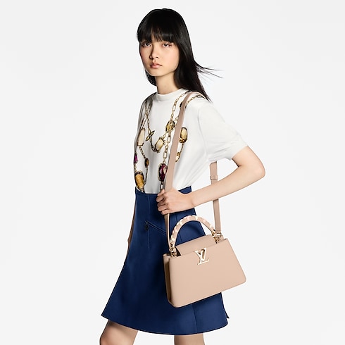 Túi Capucines BB Capucines in Đồ Nữ's Túi Túi Capucines collections by Louis Vuitton (Thu phóng sản phẩm)