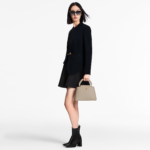 Túi Capucines BB Capucines in Đồ Nữ's Túi Túi Capucines collections by Louis Vuitton (Thu phóng sản phẩm)