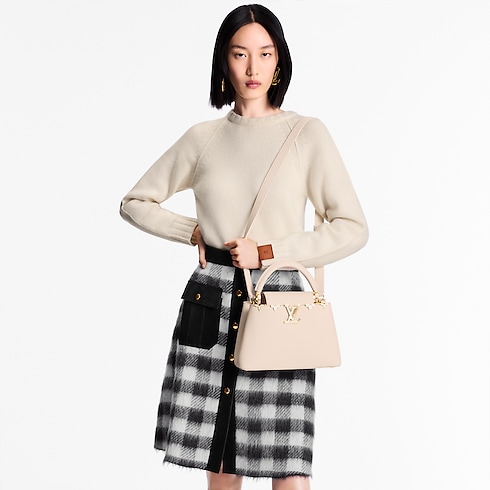 Túi Capucines BB Capucines in Đồ Nữ's Túi Túi Capucines collections by Louis Vuitton (Thu phóng sản phẩm)