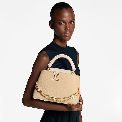 Túi Capucines BB Capucines in Đồ Nữ's Túi Túi Capucines collections by Louis Vuitton (Thu phóng sản phẩm)