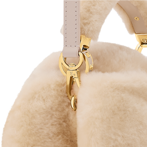 Capusnow Capucines in Đồ Nữ's Túi Túi Capucines collections by Louis Vuitton (Thu phóng sản phẩm)