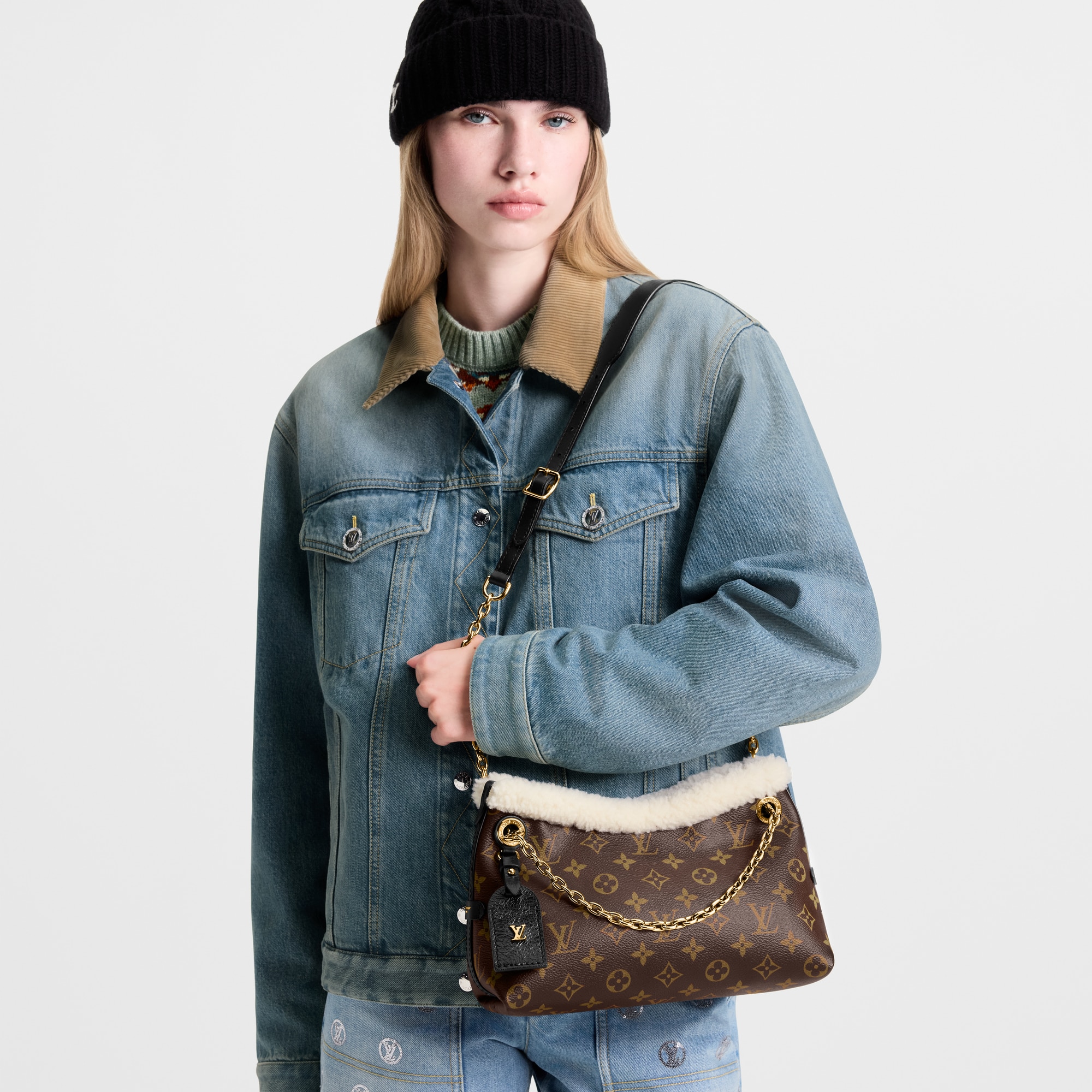 CarryAll BB H33 in Đồ Nữ