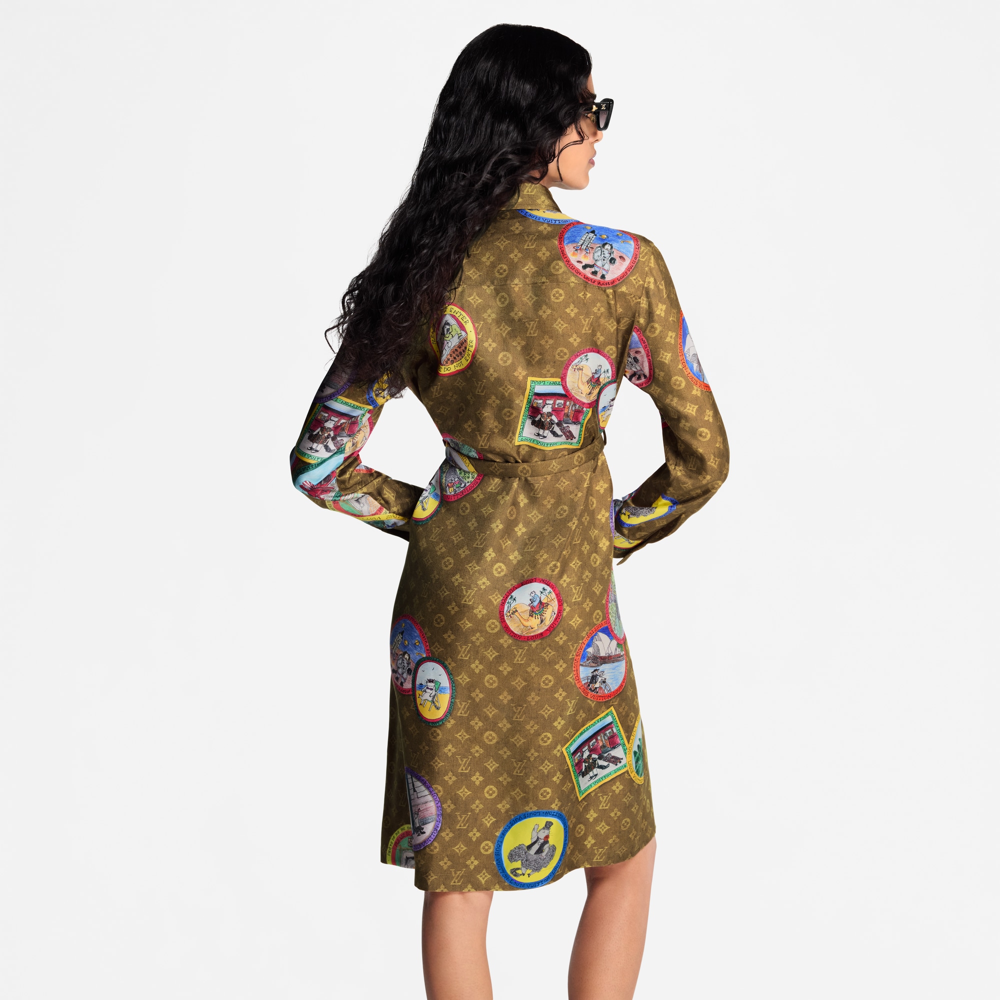  (Thu phóng sản phẩm)