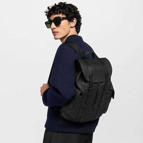 Ba Lô Christopher PM Monogram Taurillon Leather LG - G90 in Đồ Nam's Túi All Collections collections by Louis Vuitton (Thu phóng sản phẩm)