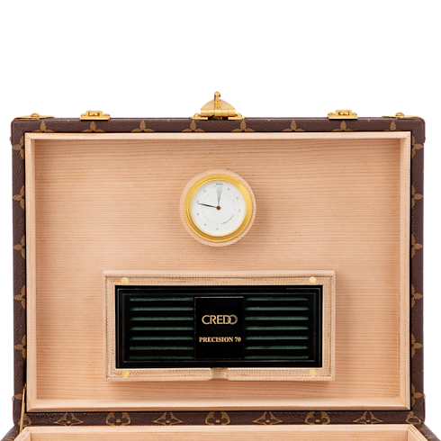 Rương Coffret Cigares Monogram in Rương, Phụ kiện du lịch và Trang trí nội thất's Rương & Hộp đựng Hộp đựng collections by Louis Vuitton (Thu phóng sản phẩm)