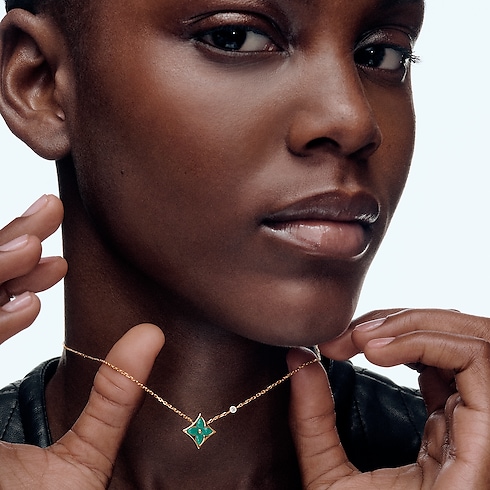 Vòng Cổ Color Blossom Star BB in Trang sức's Danh mục sản phẩm Vòng cổ và Mặt dây chuyền collections by Louis Vuitton (Thu phóng sản phẩm)