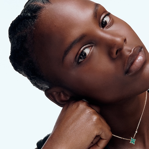 Vòng Cổ Color Blossom Star BB in Trang sức's Danh mục sản phẩm Vòng cổ và Mặt dây chuyền collections by Louis Vuitton (Thu phóng sản phẩm)