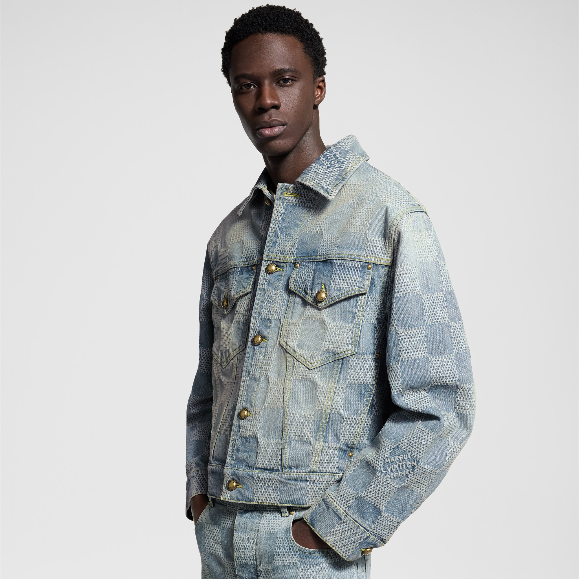 Áo Khoác Denim  in Đồ Nam