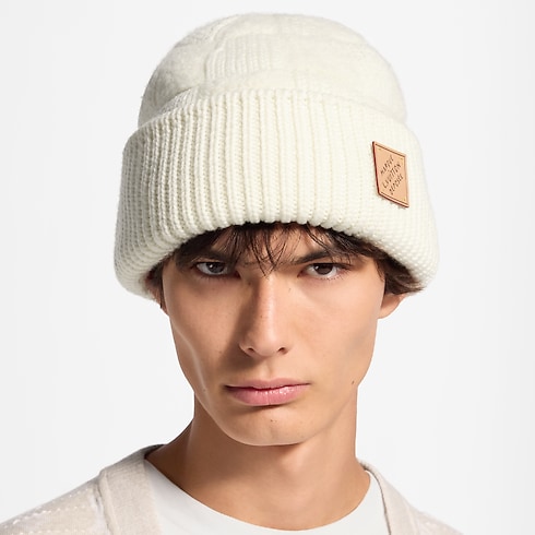 Mũ Len Damier Cloud . in Đồ Nam's Phụ kiện Mũ, mũ len và Găng tay collections by Louis Vuitton (Thu phóng sản phẩm)