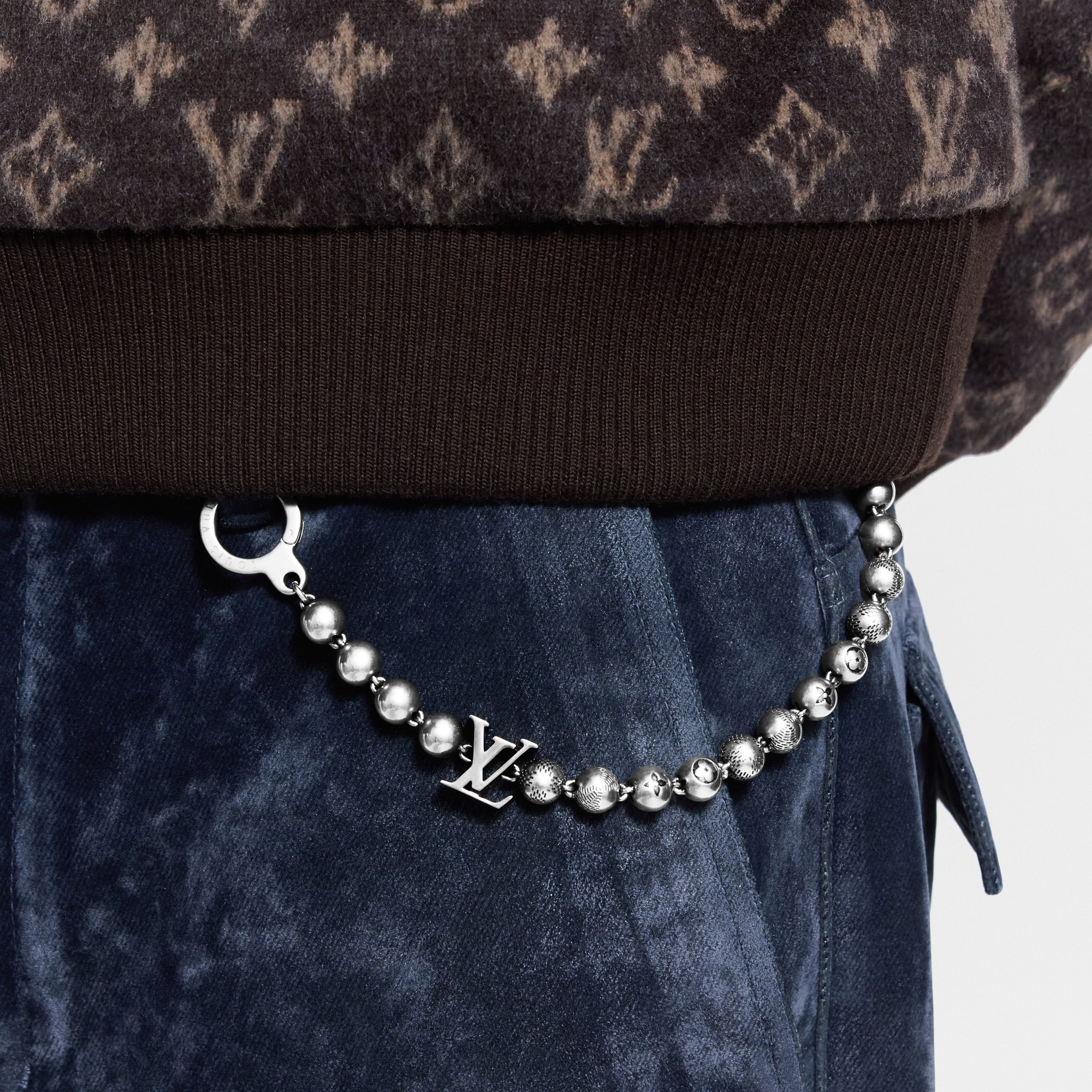 Damier Staples Chain Belt . in Đồ Nam