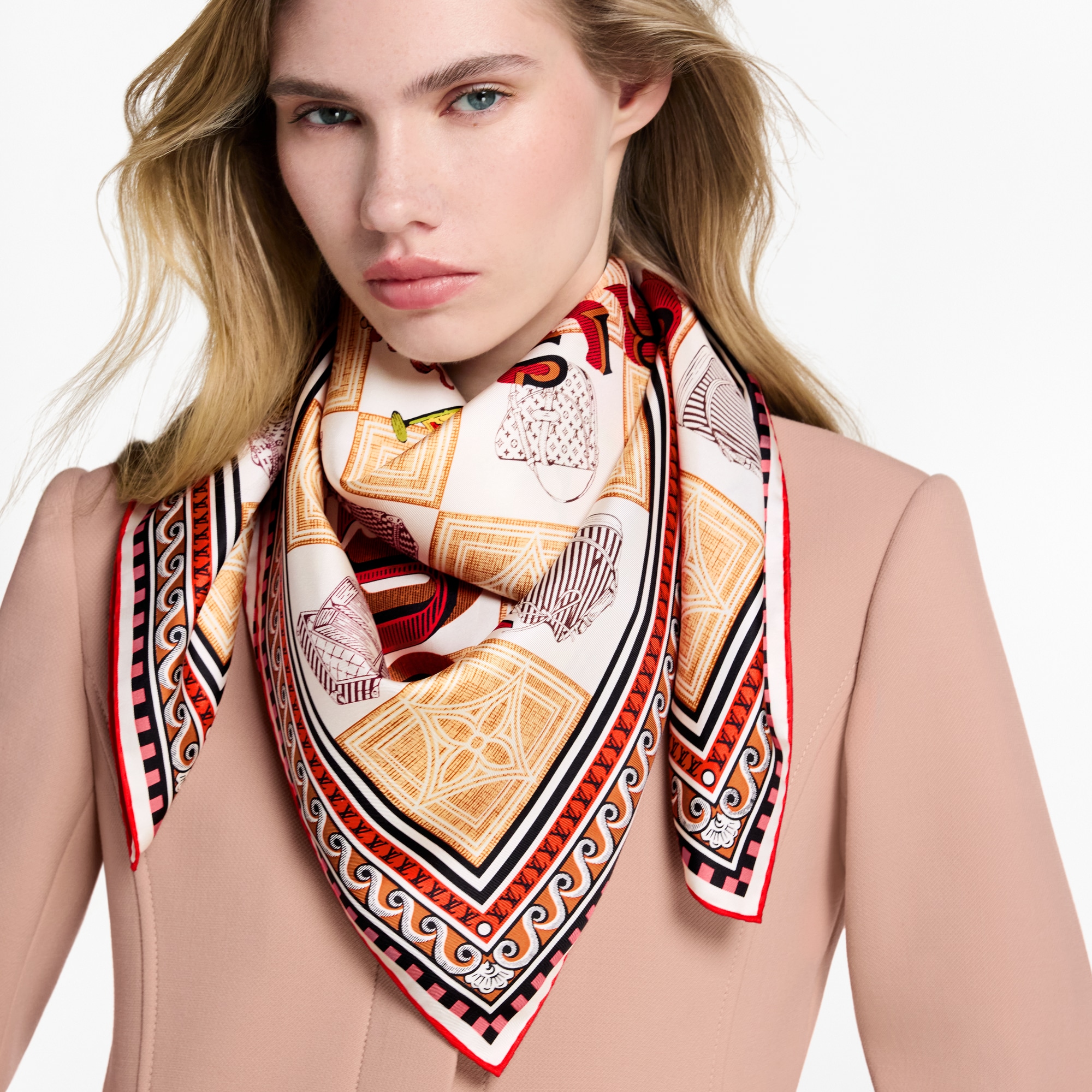 Khăn Lụa Vuông Damiergram 90 . in Đồ Nữ