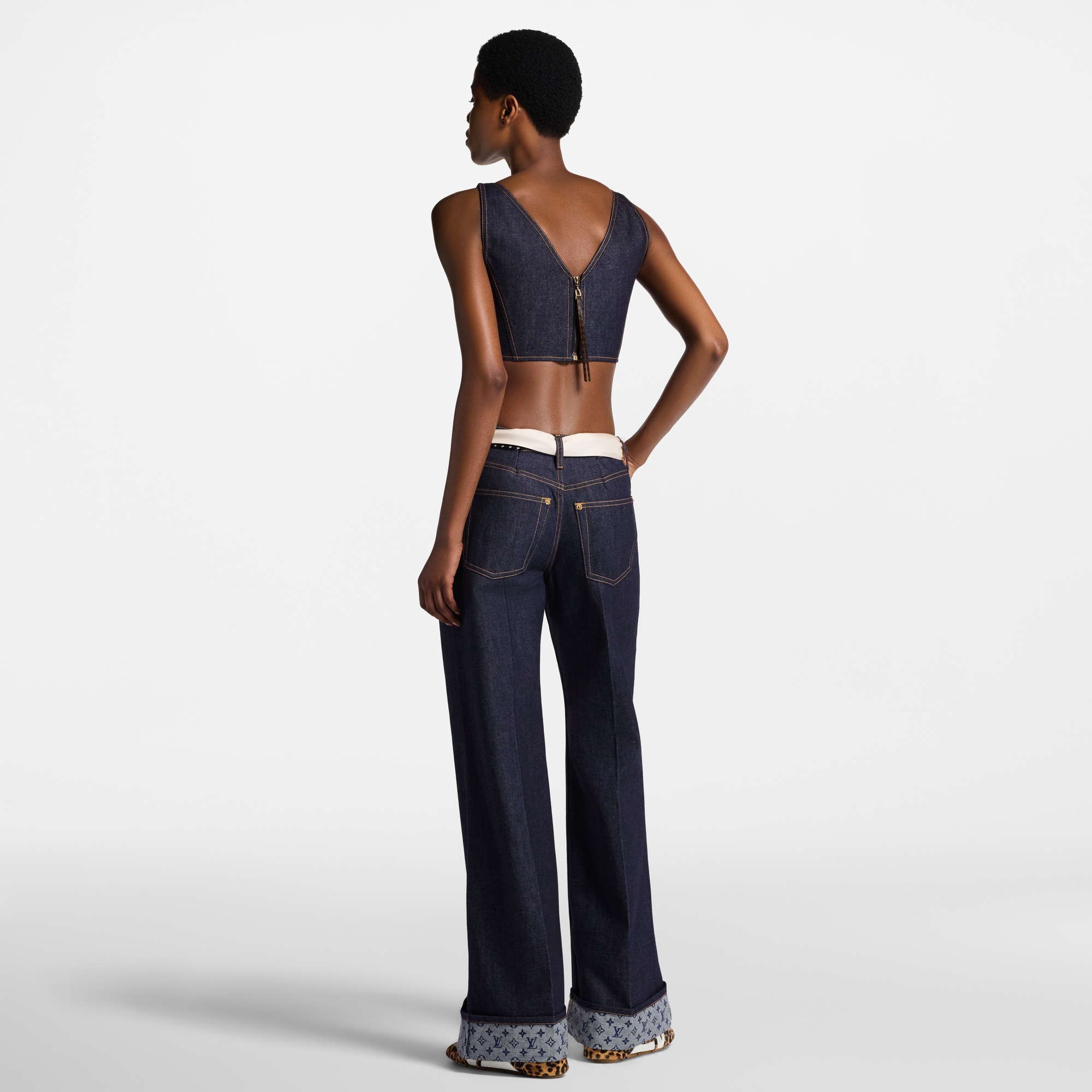 Áo Dáng Crop Top  in Đồ Nữ