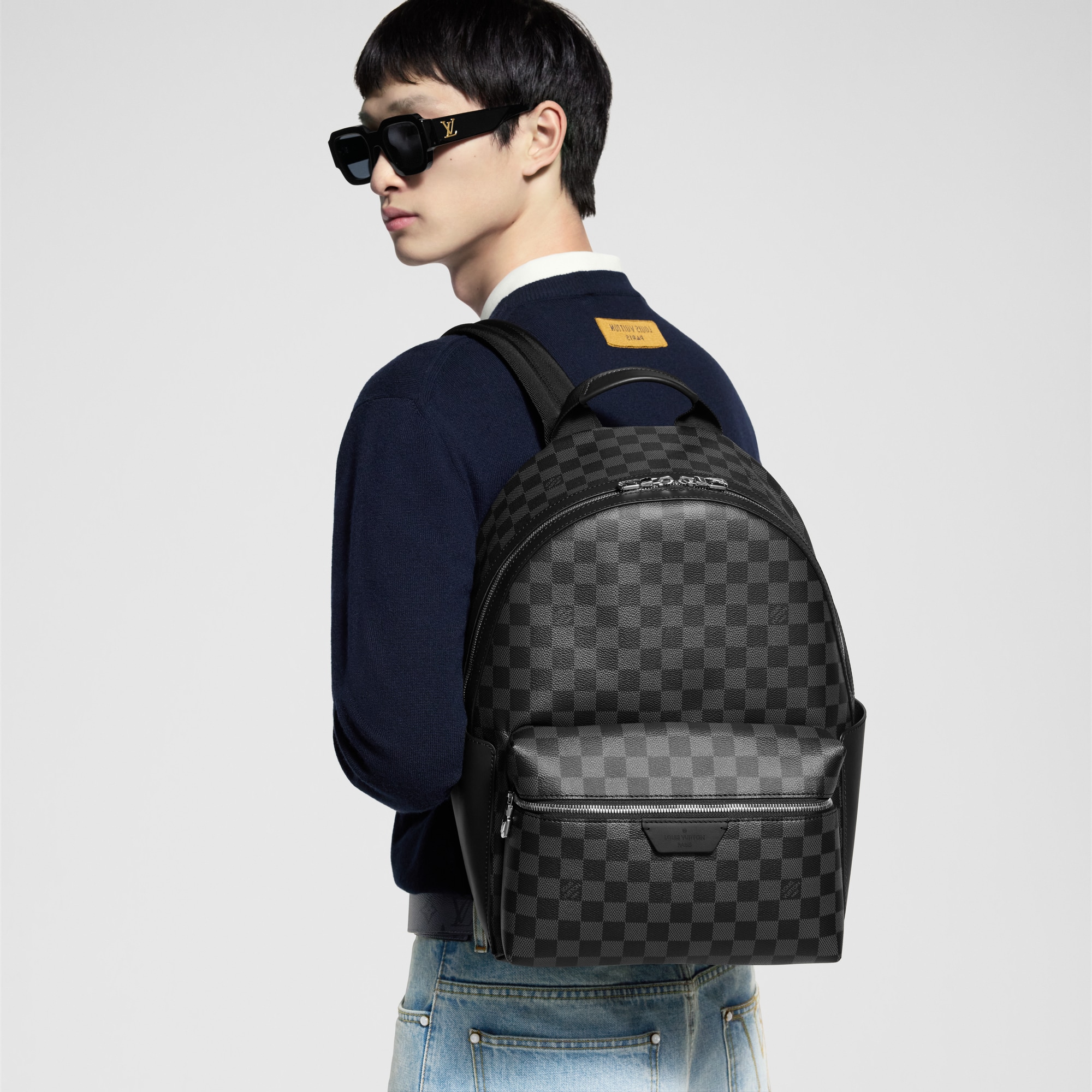 Ba Lô Discovery PM Damier Graphite Canvas in Đồ Nam