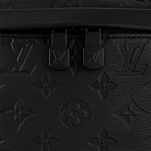 Túi Đeo Hông Discovery PM Monogram Shadow Leather in Đồ Nam's Túi All Collections collections by Louis Vuitton (Thu phóng sản phẩm)