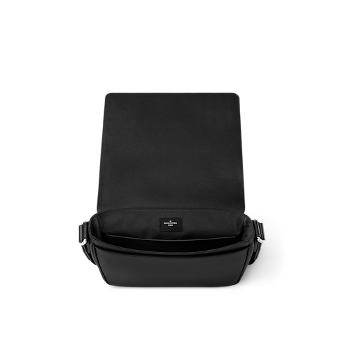 Túi District PM Da Taiga in Đồ Nam's Túi Tất cả Túi collections by Louis Vuitton (Thu phóng sản phẩm)