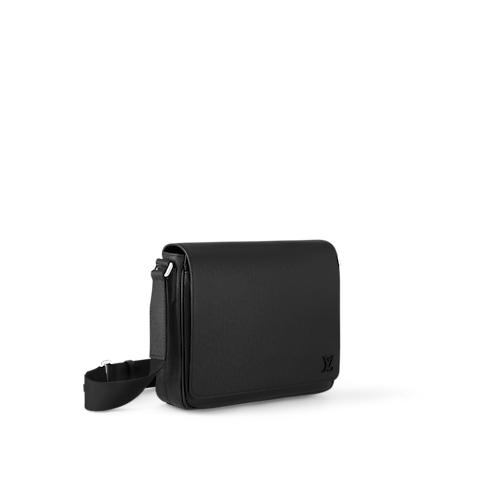 Túi District PM Da Taiga in Đồ Nam's Túi Tất cả Túi collections by Louis Vuitton (Thu phóng sản phẩm)