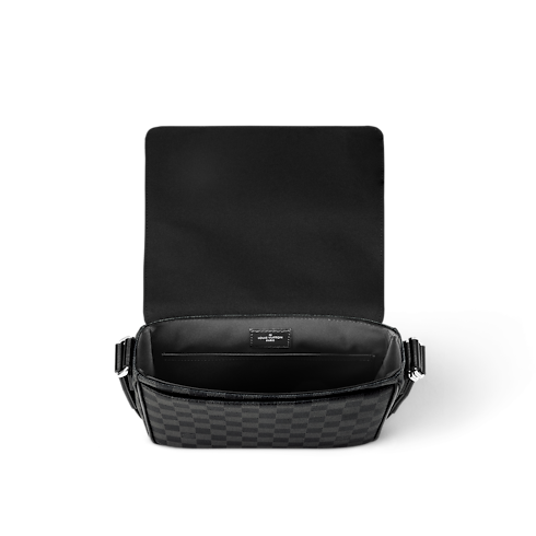 Túi District PM Damier Graphite Canvas in Đồ Nam's Túi Tất cả Túi collections by Louis Vuitton (Thu phóng sản phẩm)