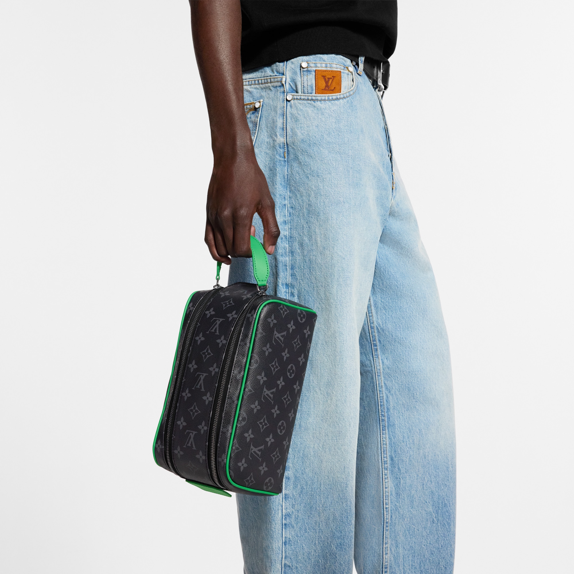 Túi Dopp Kit Monogram Eclipse in Đồ Nam