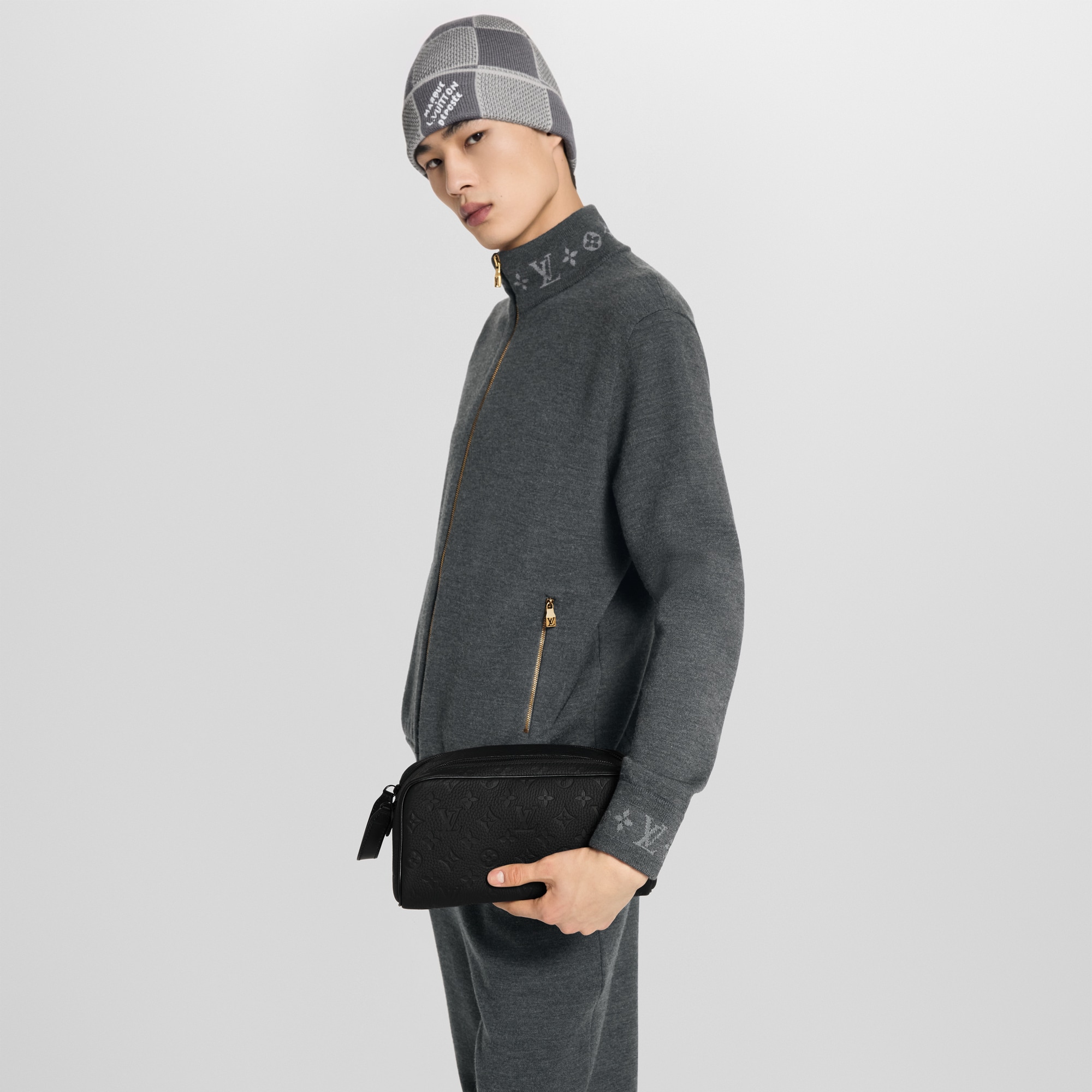 Túi Dopp Kit Monogram Taurillon Leather LG - G90 in Đồ Nam