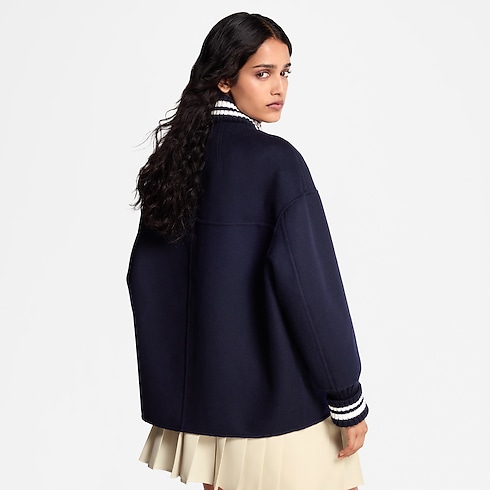 Áo Khoác in Đồ Nữ's Trang phục Áo khoác ngoài collections by Louis Vuitton (Thu phóng sản phẩm)