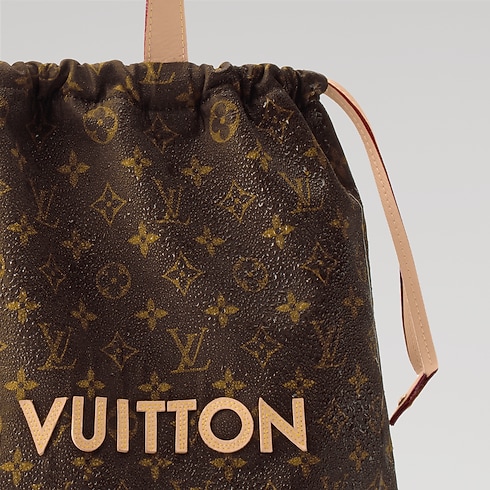 Túi Dust Bag Tote Louis Vuitton Silk Tech closeup view