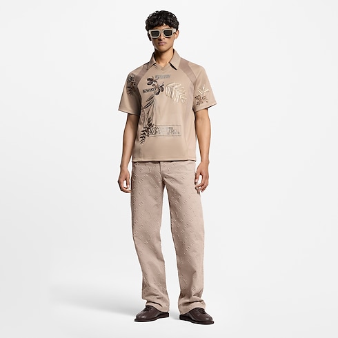 Áo Thun in Đồ Nam's Trang phục Áo thun và Áo Polo collections by Louis Vuitton (Thu phóng sản phẩm)