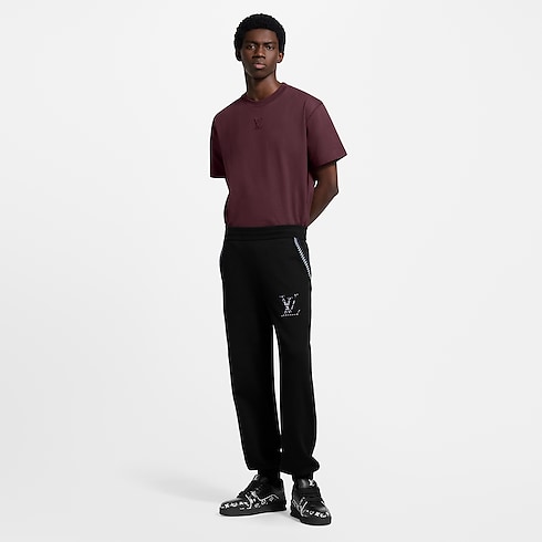 Áo Thun in Đồ Nam's Trang phục Áo thun và Áo Polo collections by Louis Vuitton (Thu phóng sản phẩm)