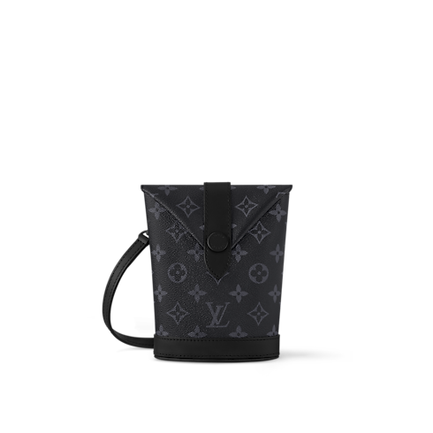 Túi Envelope Monogram Eclipse in Đồ Nam's Túi All Collections collections by Louis Vuitton (Thu phóng sản phẩm)