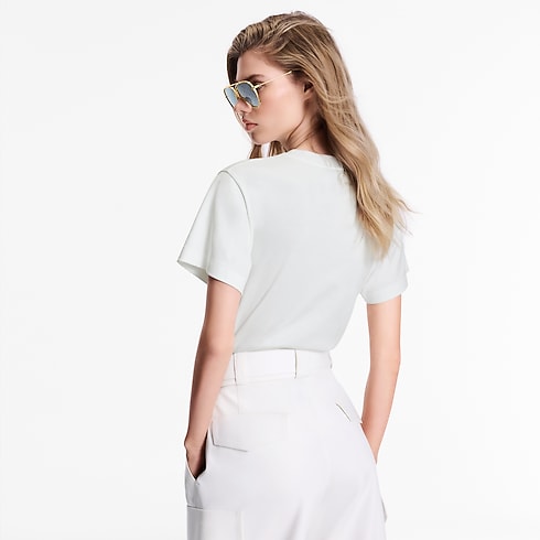 Áo Thun in Đồ Nữ's Trang phục Áo collections by Louis Vuitton (Thu phóng sản phẩm)