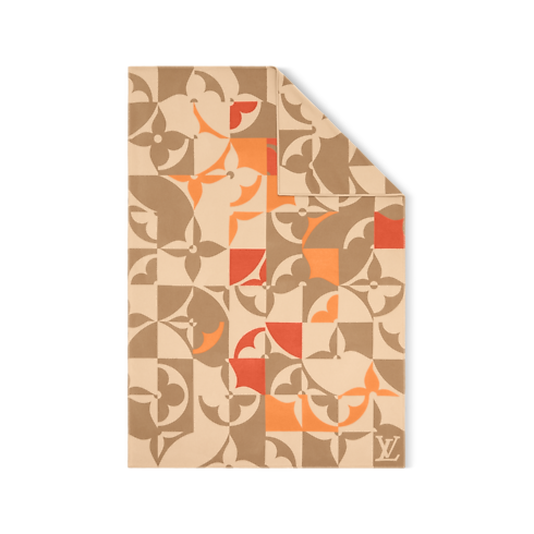 Chăn Flower Puzzle 140 x 200 in Rương, Phụ kiện du lịch và Trang trí nội thất's Trang trí nội thất và Nghệ thuật không gian phòng ăn Đồ dệt may khác collections by Louis Vuitton (Thu phóng sản phẩm)