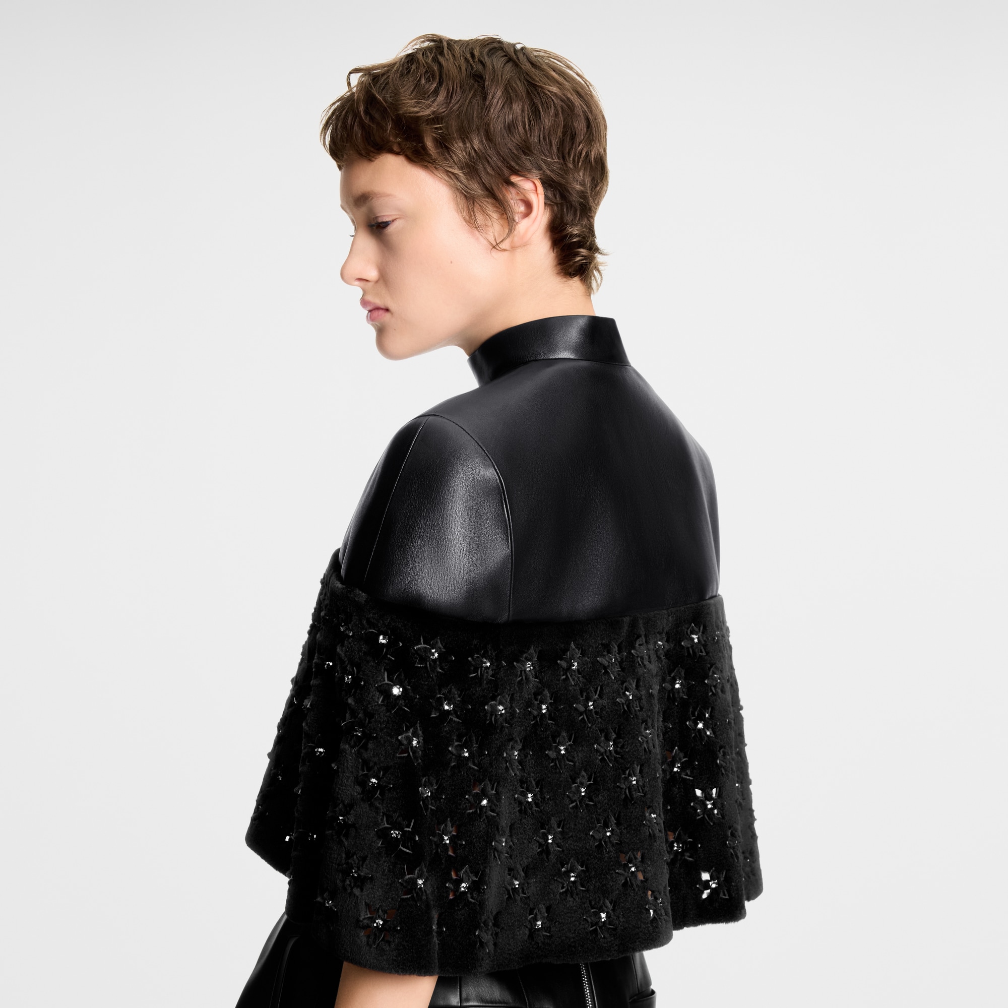 Fur Mix Leather Cropped Cape  in Đồ Nữ