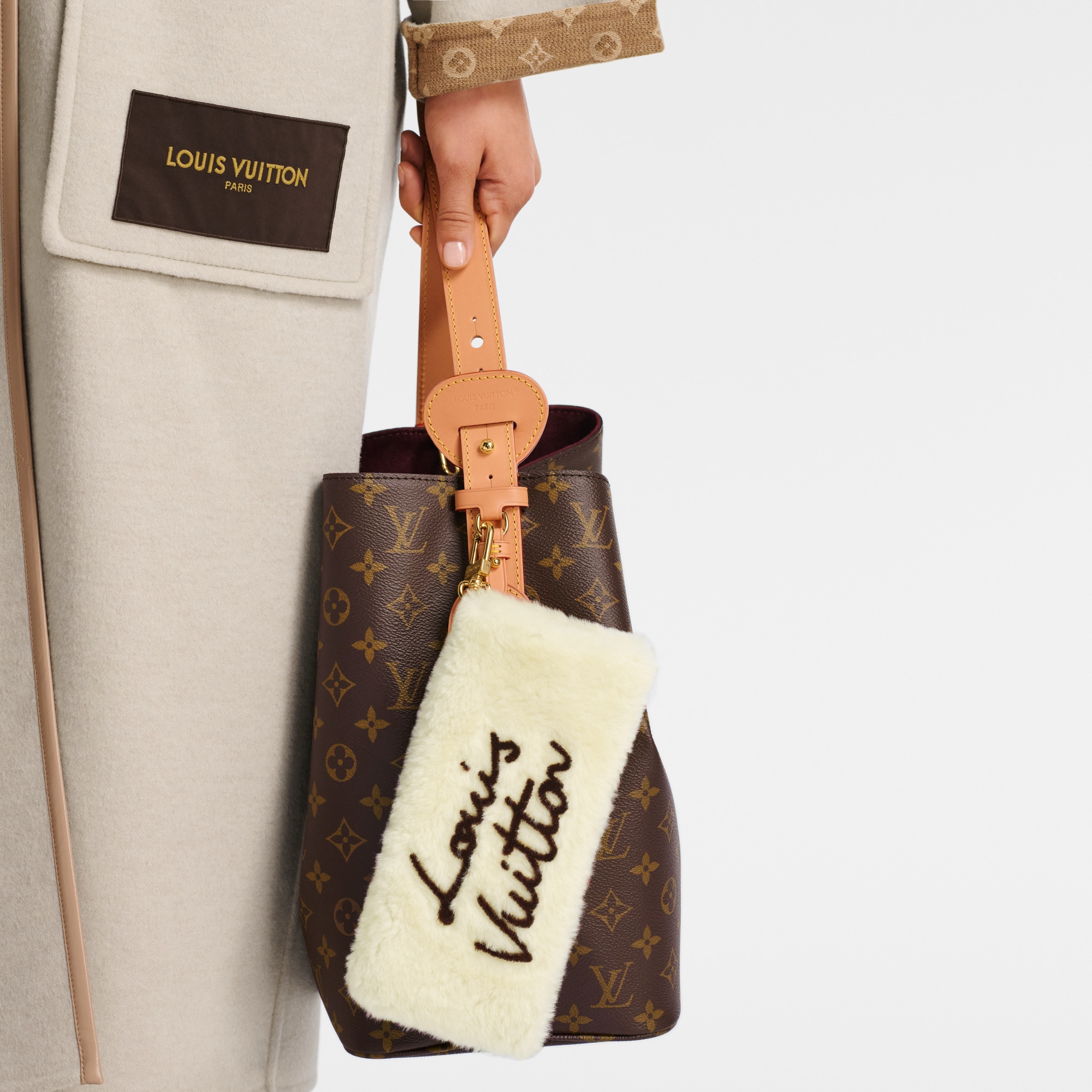Glasses Pouch LV Script Key Holder . in Đồ Nữ