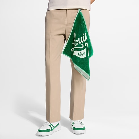 Khăn Golf . in Rương, Phụ kiện du lịch và Trang trí nội thất's Thể thao và Giải trí } collections by Louis Vuitton (Thu phóng sản phẩm)