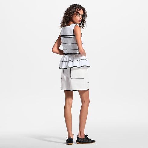 Quần Ngắn in Đồ Nữ's Trang phục Váy và Quần ngắn collections by Louis Vuitton (Thu phóng sản phẩm)