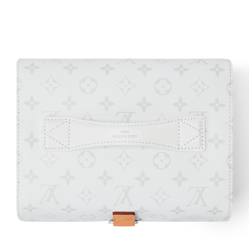 Túi Hanging Toiletry in Sản phẩm mới's Dành cho Nam Đặt trước trực tuyến: BST LV Ski collections by Louis Vuitton (Thu phóng sản phẩm)