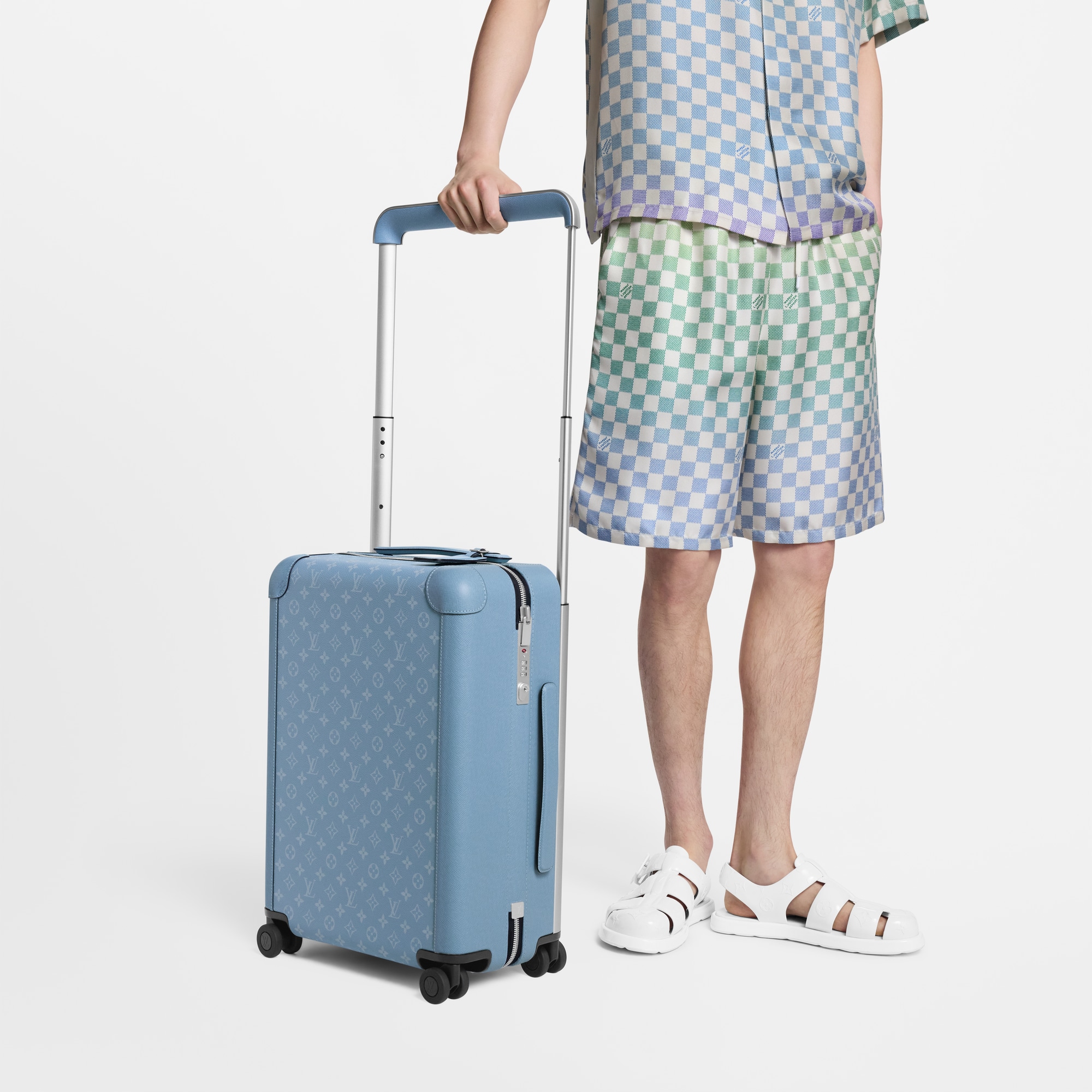 Vali Horizon 55 Taigarama in Đồ Nam