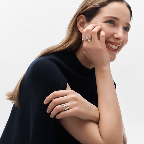 Nhẫn Idylle Blossom Paved in Trang sức's Danh mục sản phẩm Tất cả Trang sức collections by Louis Vuitton (Thu phóng sản phẩm)